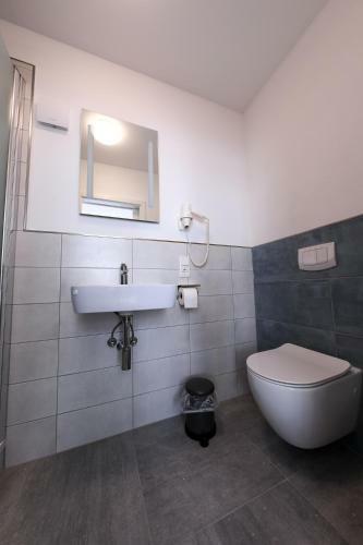 Hostal 24/7 Selfcheckin Schmiedestrasse