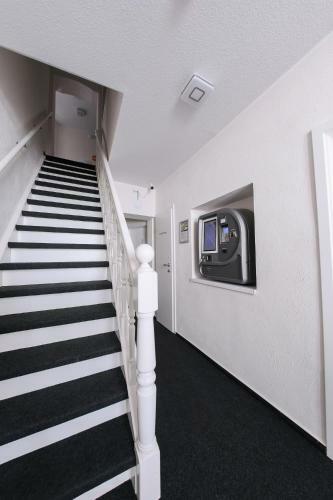 Hostal 24/7 Selfcheckin Schmiedestrasse