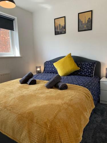 Spacious 5-bedroom Home Perfect For Large Groups