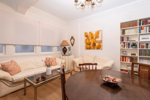 Apartamento S, Con Coraz�n