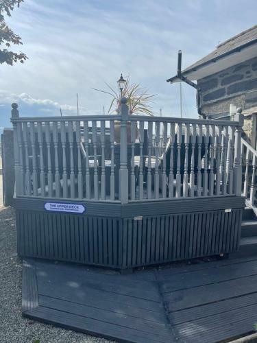 2 Bed Harbourside Apartment Porthmadog