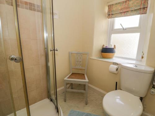6 Glyn Terrace