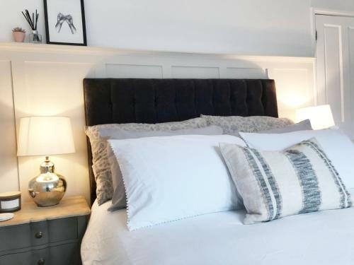 Emerson House. Close To Poole Harbour & Town Centre