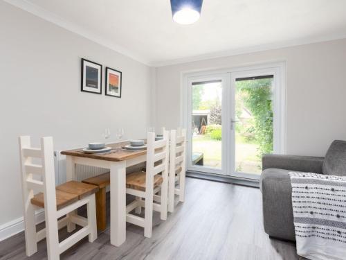 Pass The Keys Family Friendly Home With Free Parking