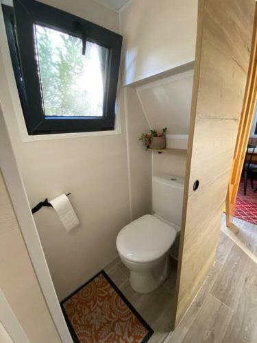 Tiny House Sur Terrain Bois� � 10 Mn De La Mer