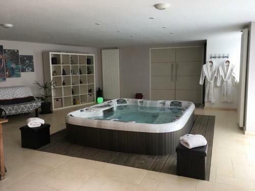 Maison Charentaise Tout Confort 20 Couchages