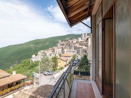 Inviting Apartment In Umbria With Garden