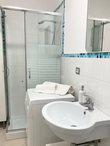 Apartamento Un Mare Di Libri - Civitanova Marche