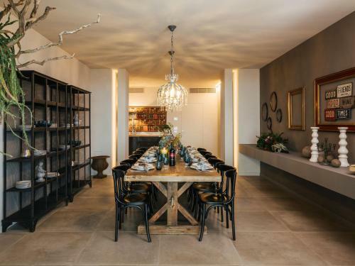 Luxurious Villa In Civitanova Marche With Private Pool