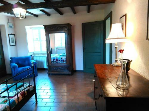 Coriana Apartments & Villas