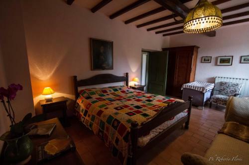 Coriana Apartments & Villas