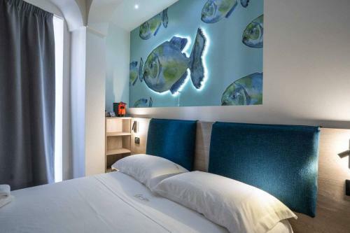 Hostal Carizza Rooms