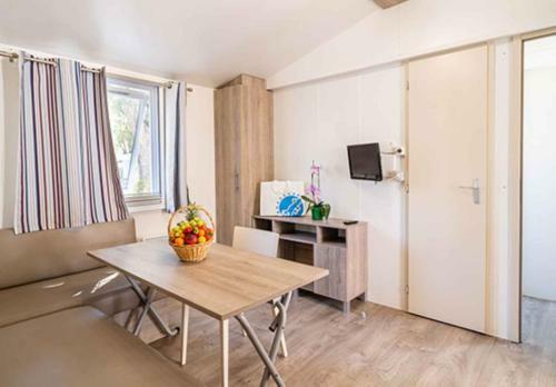 House And Mobilehomes In Punta Marina 42710