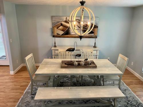 Reel Paradise 3 Bedrooms