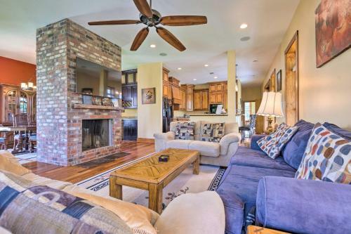 Bright Waveland Home - Walk To Beach Access!