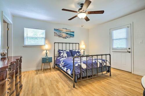 Downtown Waveland Home 2 Blocks To Beach!