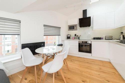 Apartamento Spacious 1-bdr In Central Reading W/ Free Parking