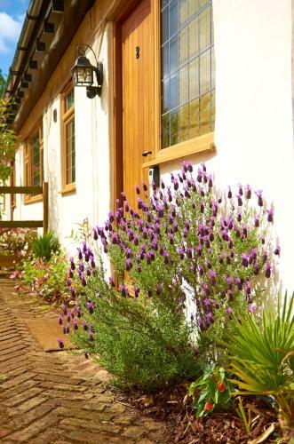 Shepherds Spring Cottages