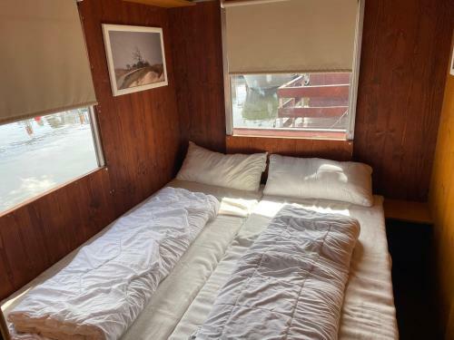Hausboot-urlaub24