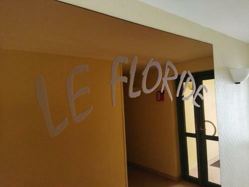 Apartamento Le Floride B04