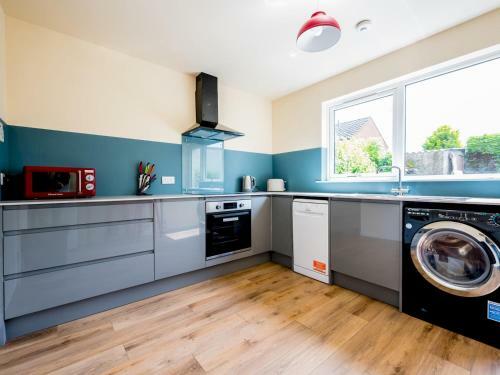 Pass The Keys Refurbished 3 Bedroom House In St Andrews
