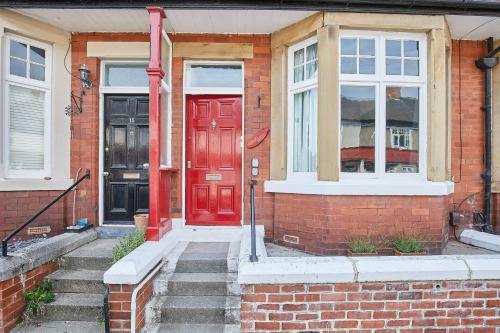 Host & Stay - The Old Fireman's House
