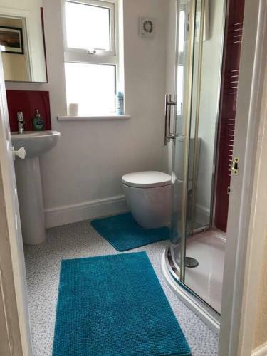 Hostal Entire Home In St Ives With Off Road Parking