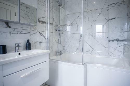 Gower View - 4 Bedroom Luxurious Holiday Home - Saundersfoot