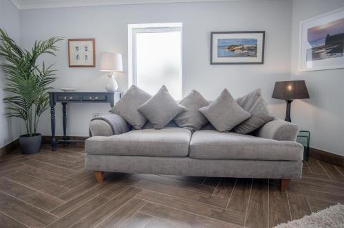 Gower View - 4 Bedroom Luxurious Holiday Home - Saundersfoot