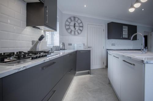 Gower View - 4 Bedroom Luxurious Holiday Home - Saundersfoot
