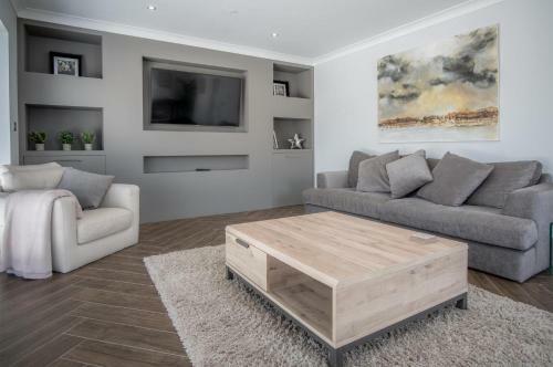 Gower View - 4 Bedroom Luxurious Holiday Home - Saundersfoot