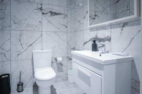 Gower View - 4 Bedroom Luxurious Holiday Home - Saundersfoot