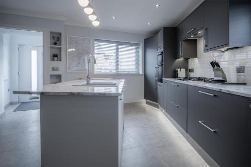 Gower View - 4 Bedroom Luxurious Holiday Home - Saundersfoot