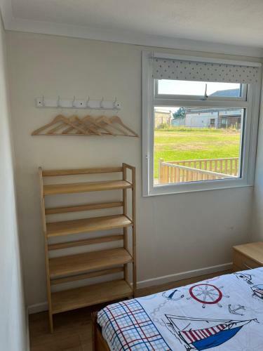 Chalet 40 Sandown Bay Holiday Centre