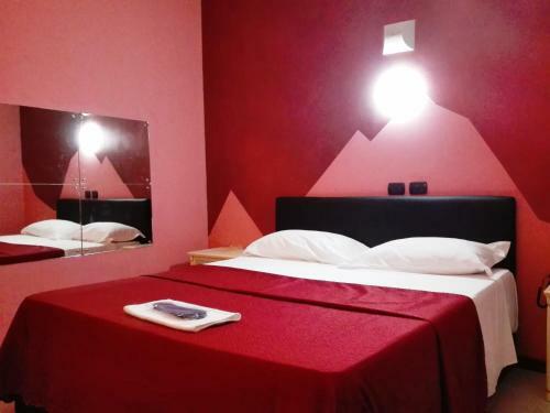 Motel Est