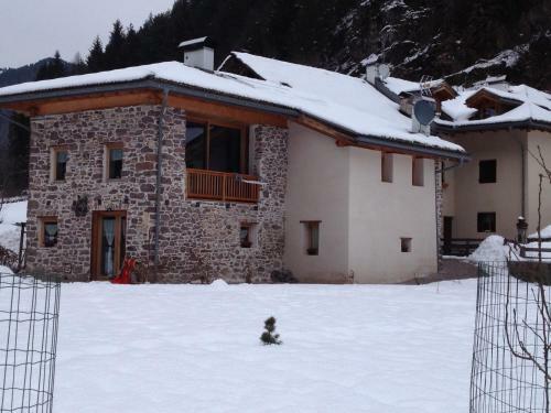 Hostal Maso Toneto