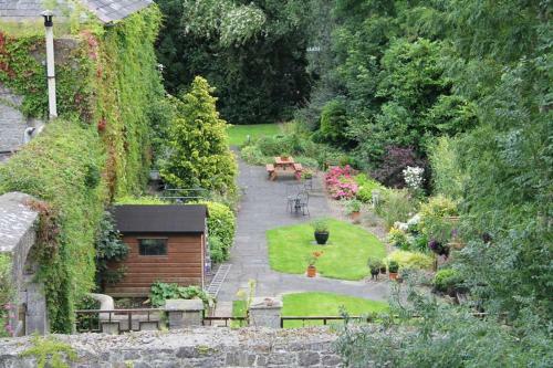 Deebert House Hotel
