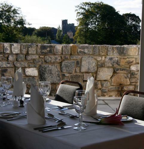 Deebert House Hotel