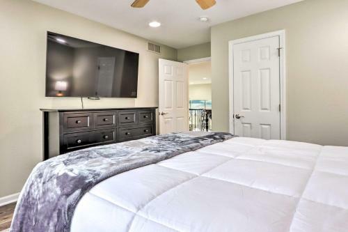 Luxe Lake Ozark Home With Panoramic Lake Views!