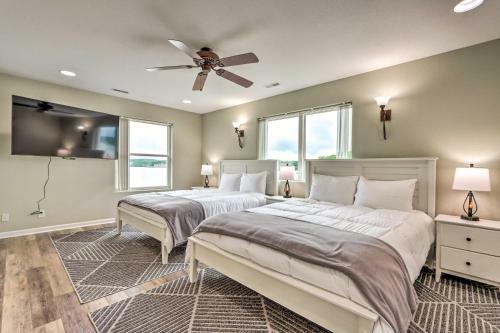 Luxe Lake Ozark Home With Panoramic Lake Views!