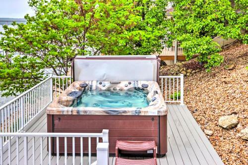 Luxe Lake Ozark Home With Panoramic Lake Views!
