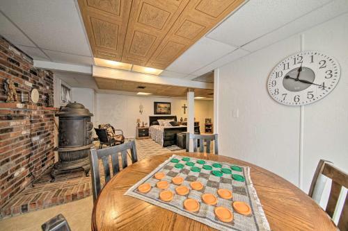 Traditional Country Home In De Soto With Yard!