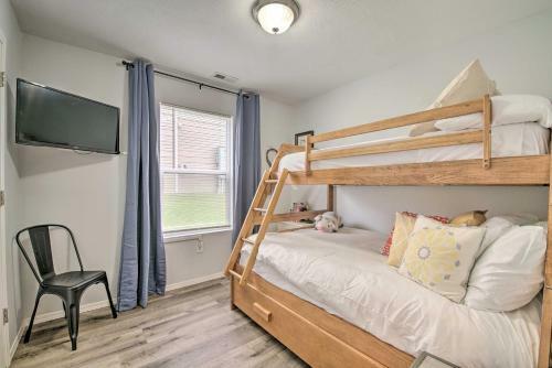 Apartamento Cheerful Condo Patio, 2 Mi To Branson Strip!