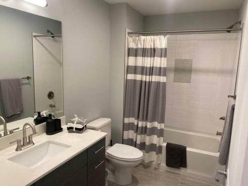 Apartamento Luxury Kc Midtown Loft! 2 Beds 2 Full Baths!