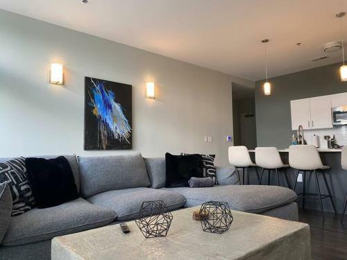 Apartamento Luxury Kc Midtown Loft! 2 Beds 2 Full Baths!