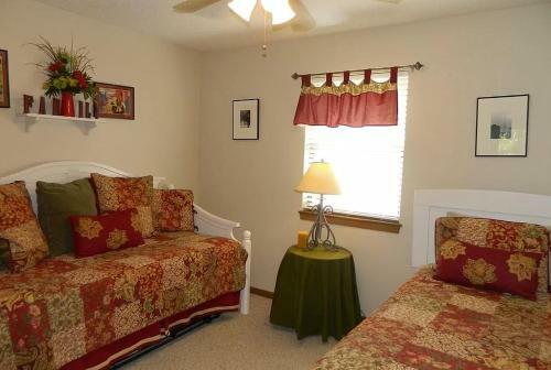 Sunrise Stay In Sunrise Beach!