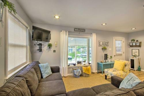 Lakefront Sunrise Beach Home With Private Dock!