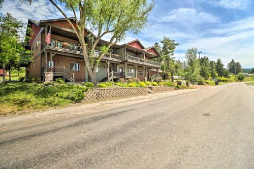 Cozy Bigfork Townhome Near Flathead Lake!