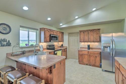 Columbia Falls Home With 1-acre Yard And Views!