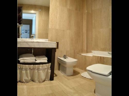 Apartamento Granada Beach Vacations With Swimming Pool Beach Camping Jacuzzi
